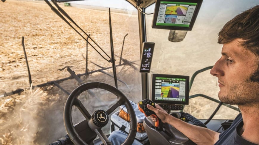 precision ag displays being utilized during harvest